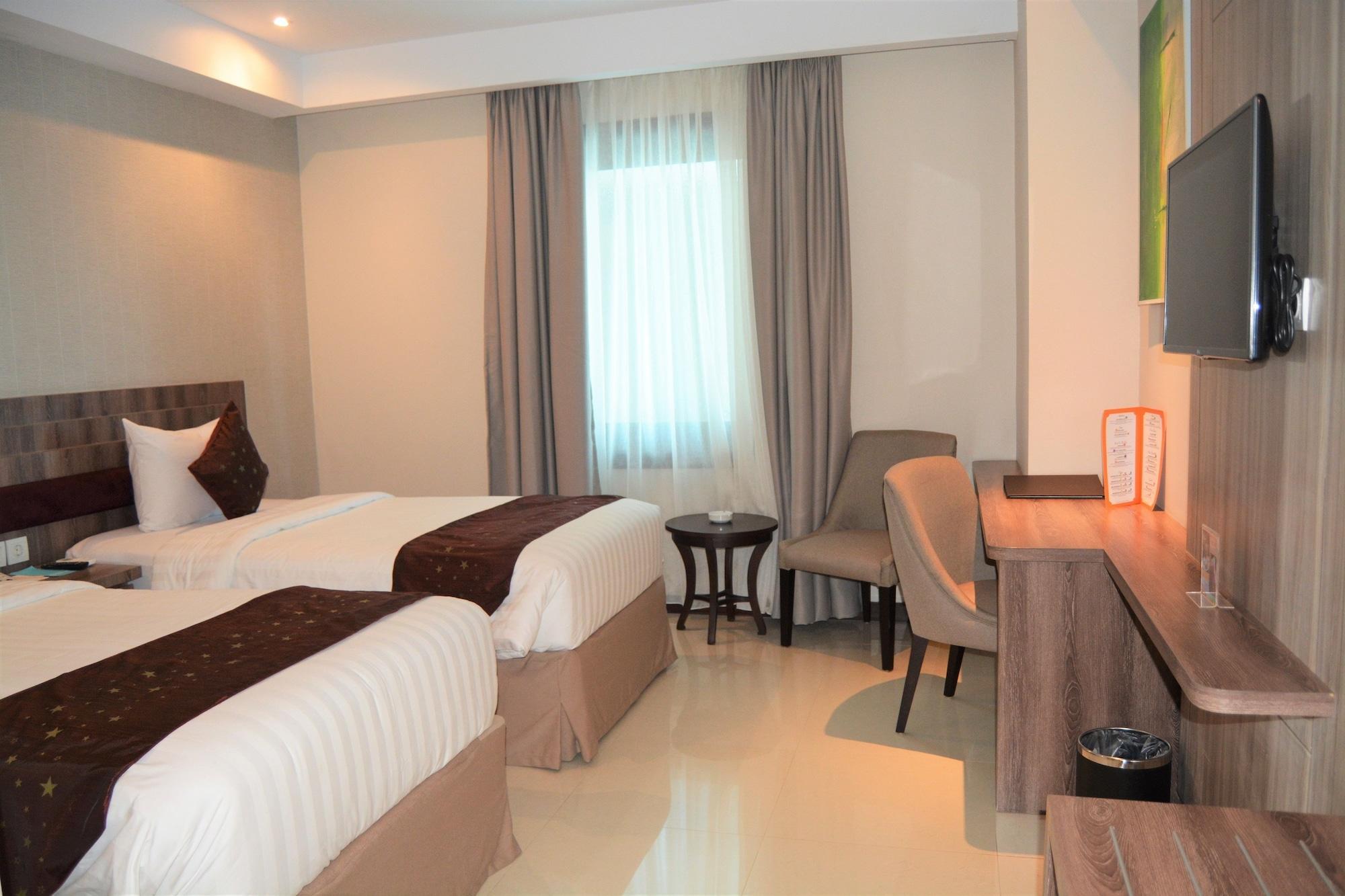 Tara Hotel Yogyakarta Tugu Kültér fotó