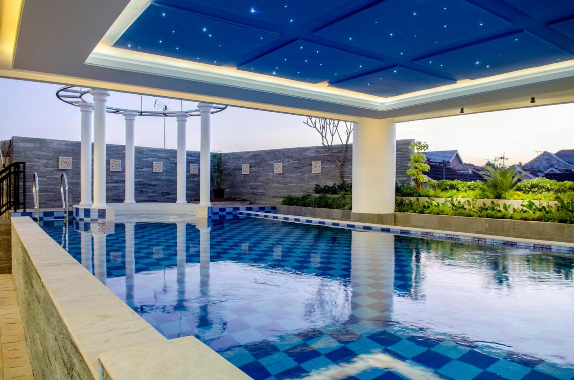 Tara Hotel Yogyakarta Tugu Kültér fotó