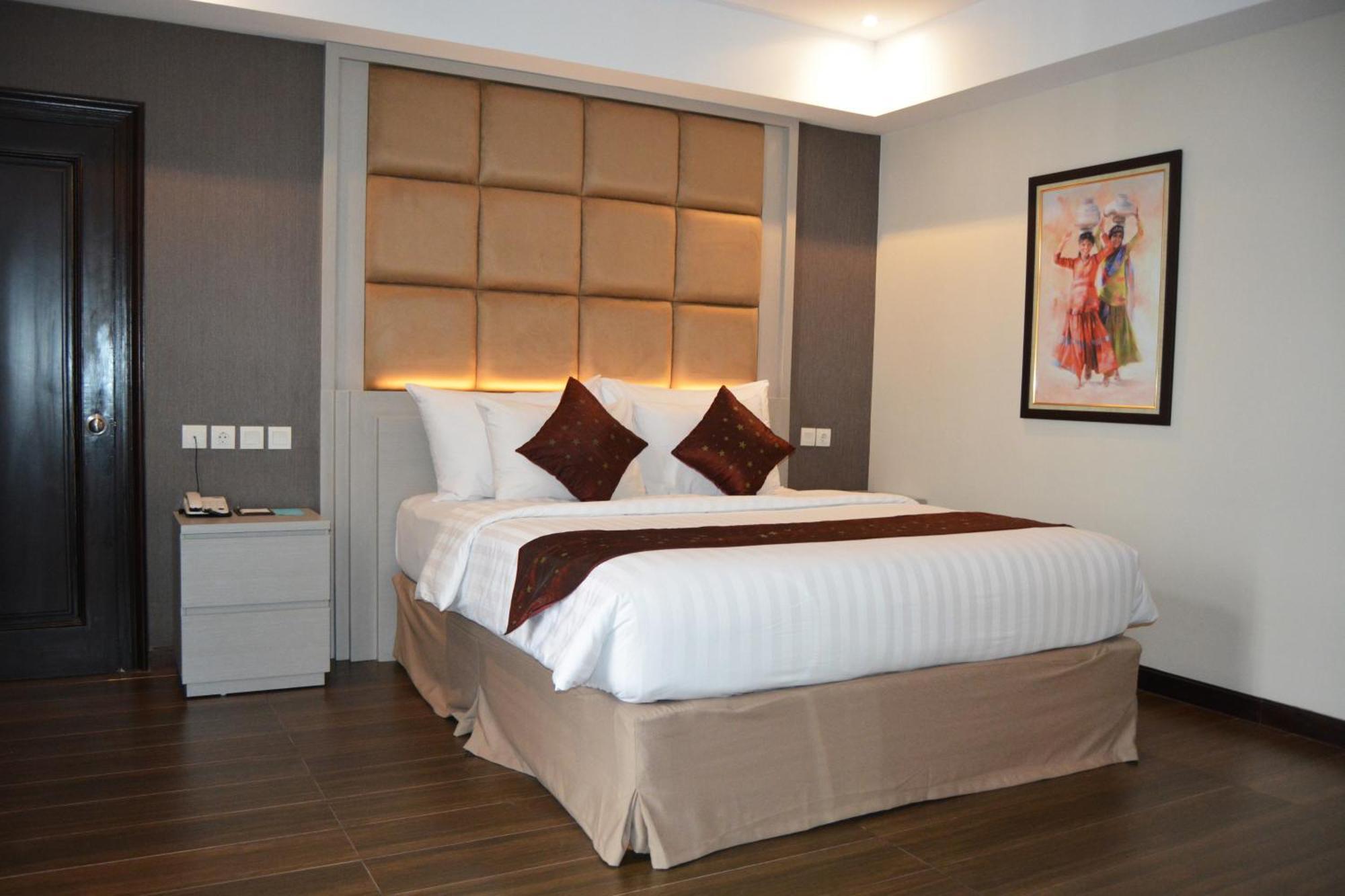 Tara Hotel Yogyakarta Tugu Szoba fotó