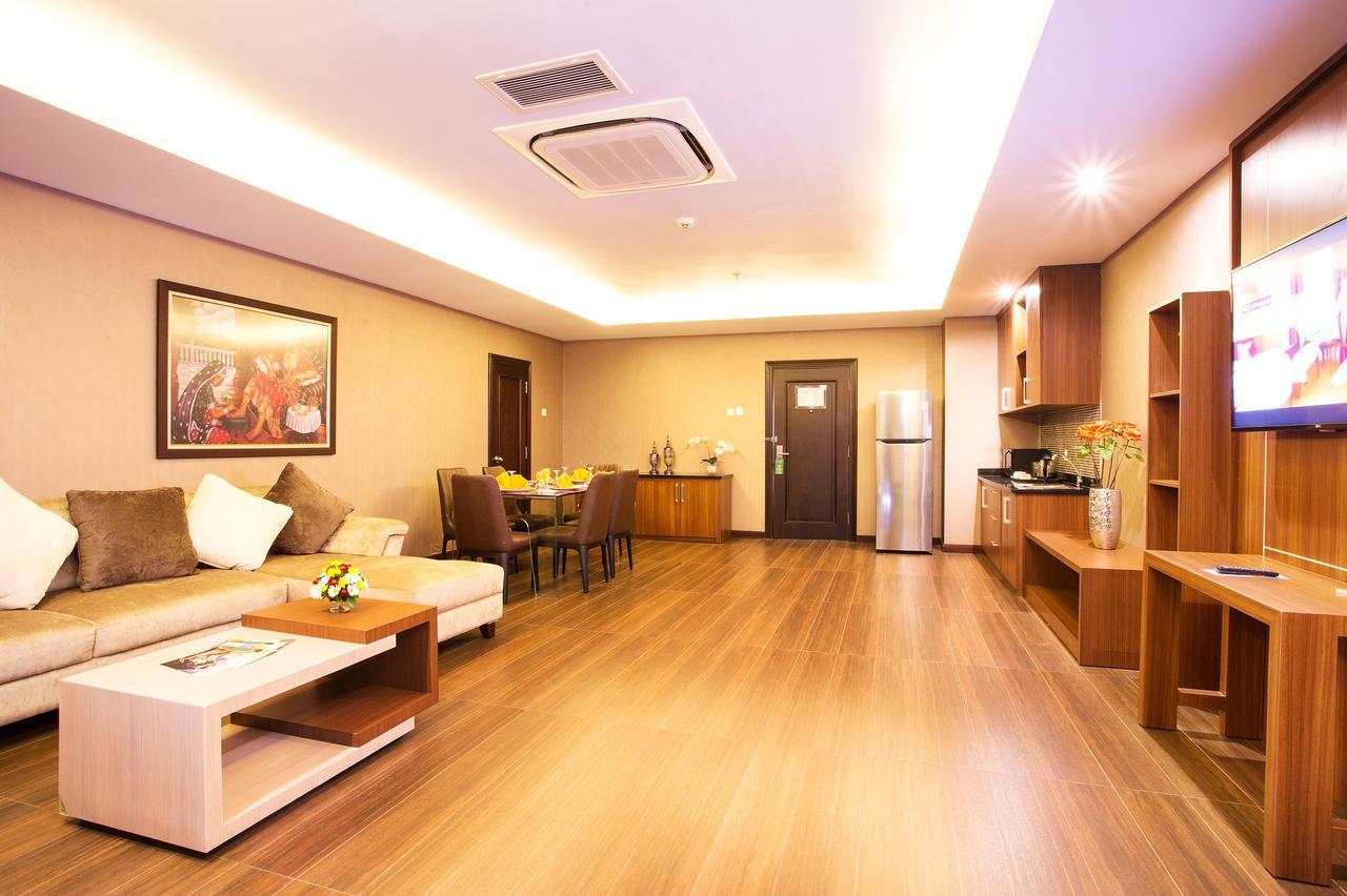 Tara Hotel Yogyakarta Tugu Kültér fotó